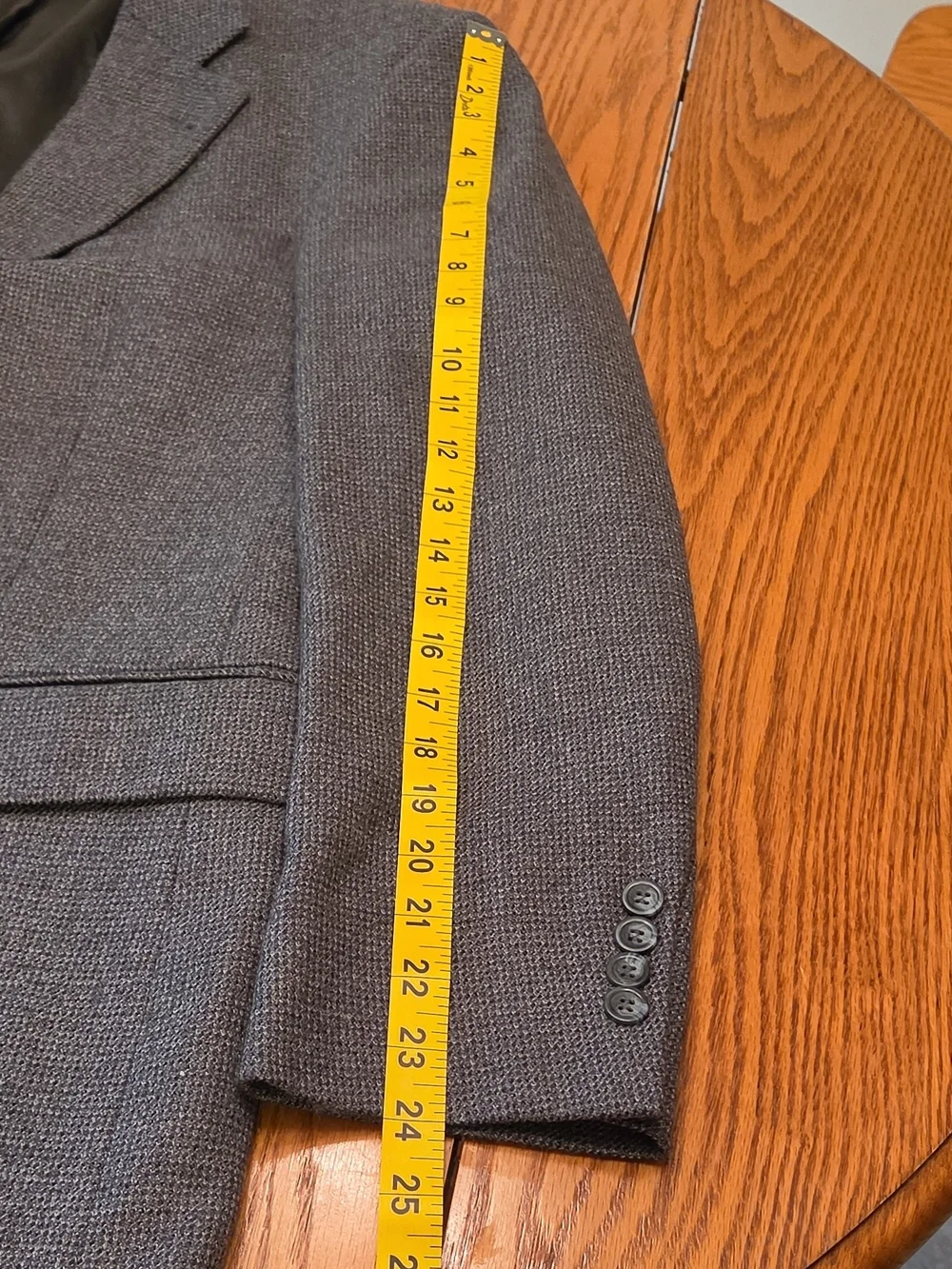 Oscar de la Renta refined gray